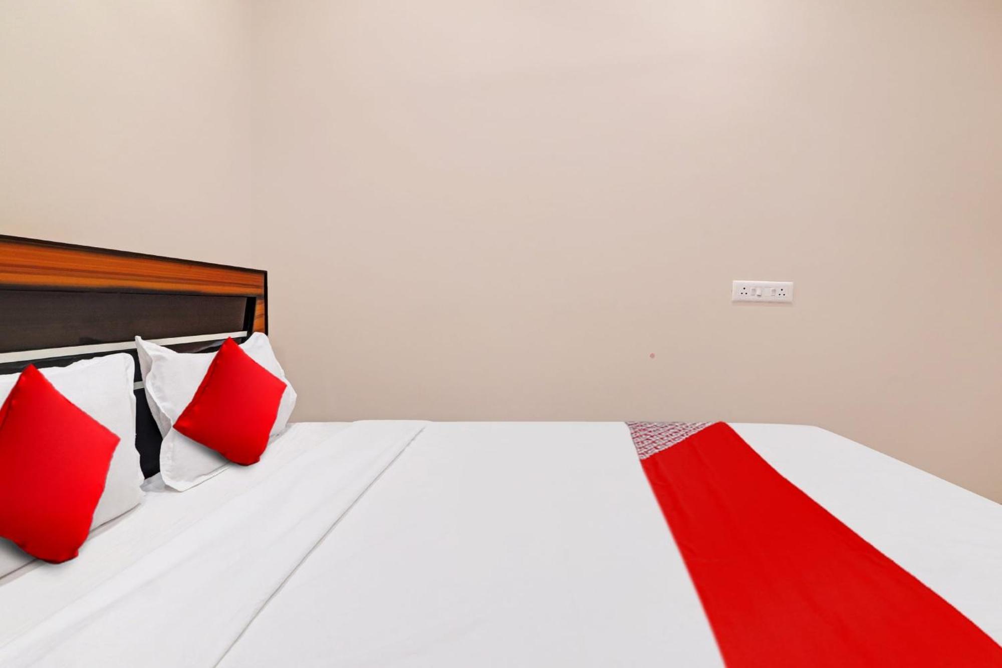 Hotel O Vasista Residency Hajdarabad Zewnętrze zdjęcie