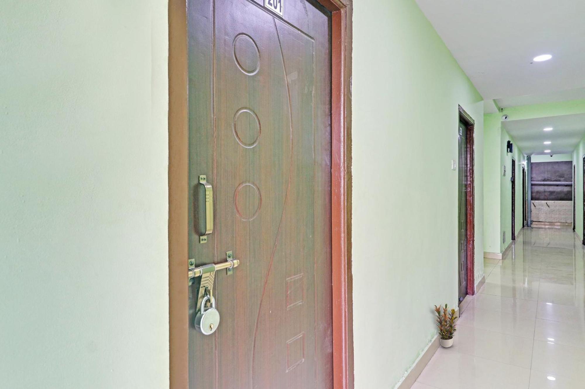 Hotel O Vasista Residency Hajdarabad Zewnętrze zdjęcie